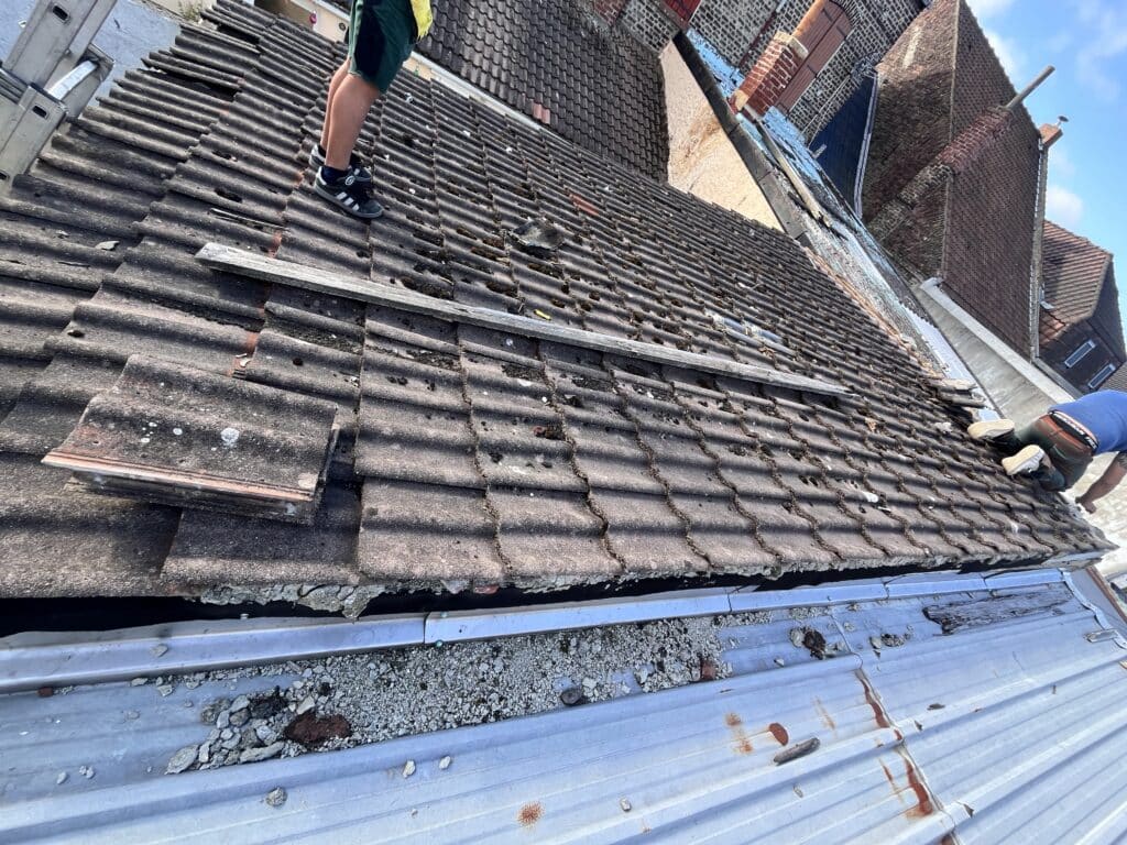 Refection de toiture Tuile par Bac Acier isole 1 1